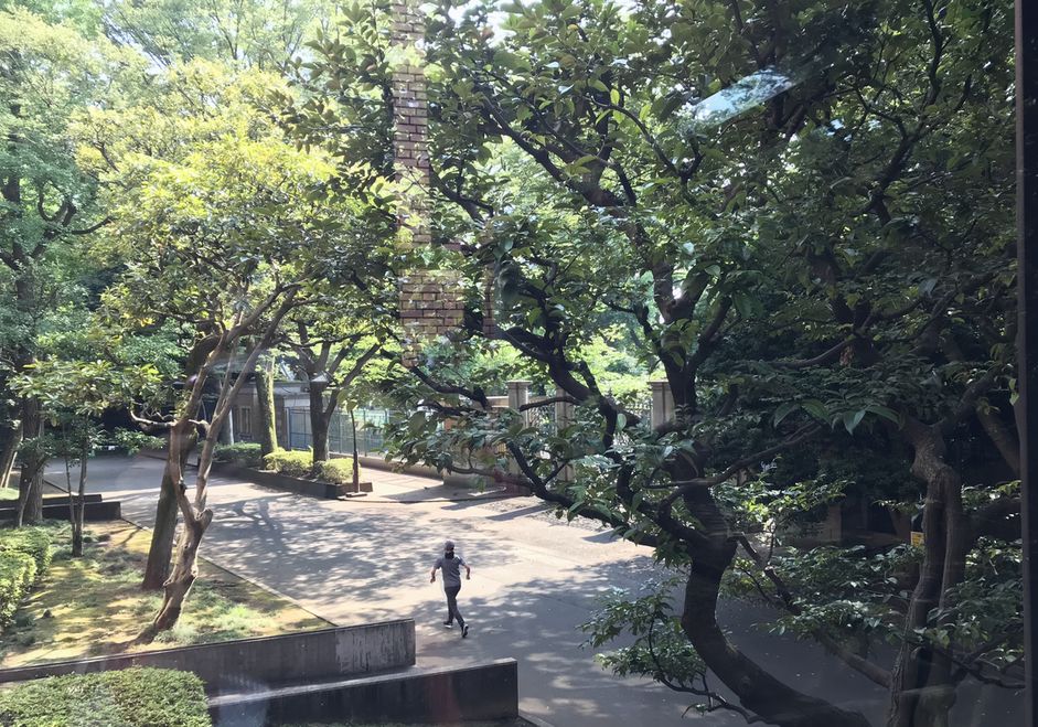 上野の東京都美術館休憩室からの眺め
